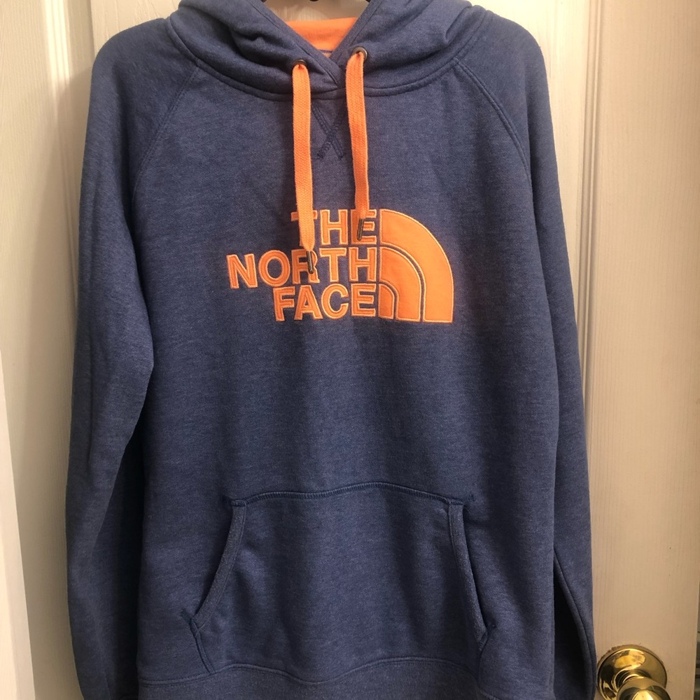 North Face Women’s Sweatshirt